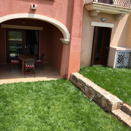Residence Cala Moresca Golfo Aranci Buitenkant foto